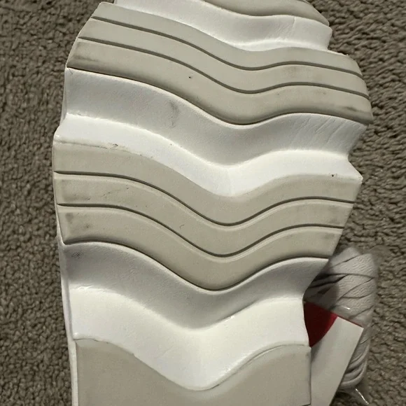 Nike Ryz 365 2 -‎ Women’s 12 - Picture 10 of 13